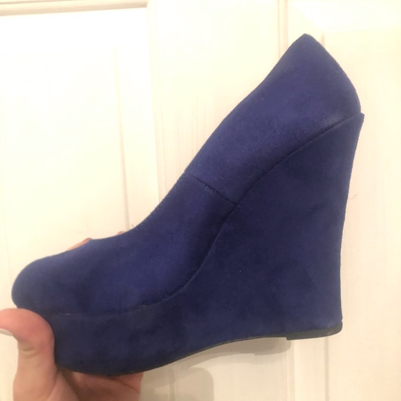 Blue 5 Inch Wedges Size 9 - Picture 6 of 7